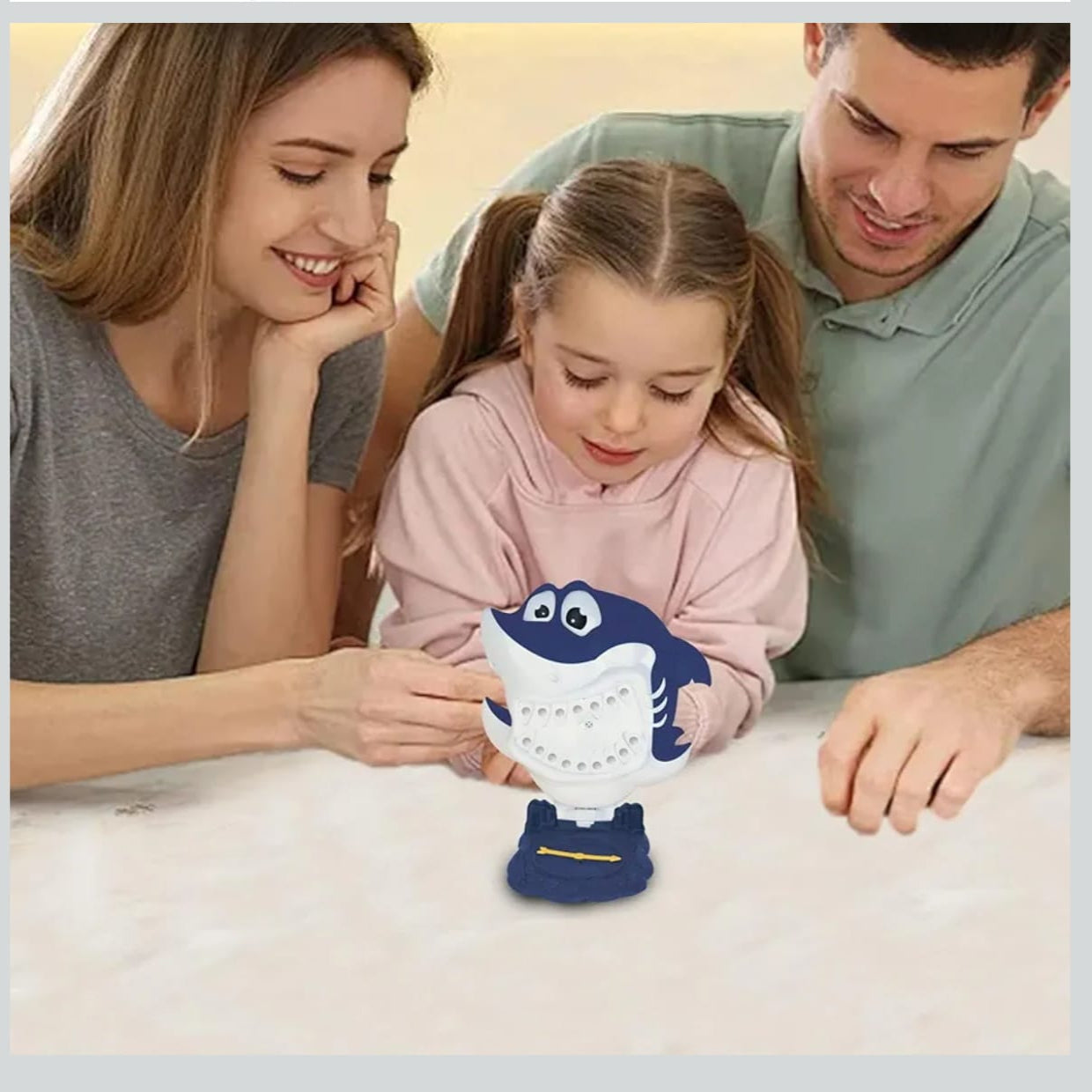 Juguete Tiburón Lanza Agua Juego De Mesa